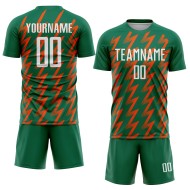 Benutzerdefinierte Kelly Grün Weiß-Orange Zickzack Form Sublimation Fußball Uniform Trikot